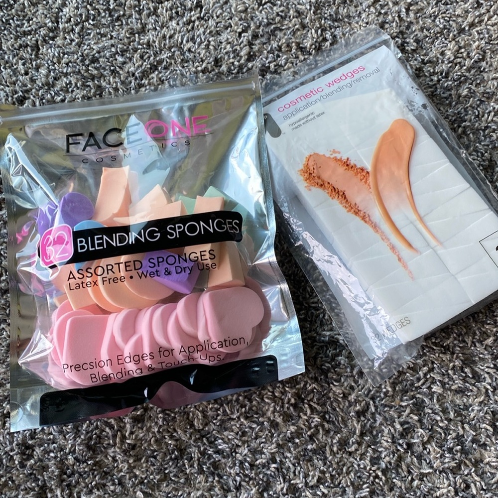 Blending Sponges / Beauty Blender, total of 62 sponges